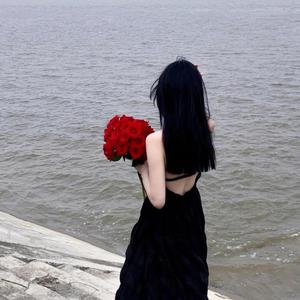 少妇被人干下面
